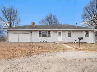 11066 Liv 233, Chillicothe, MO 64601