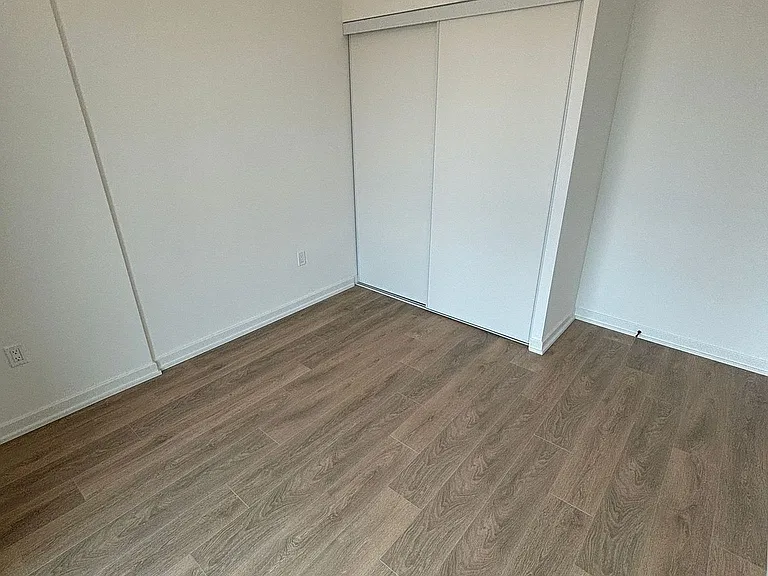 1285 Dupont St #1409 — Photo 10