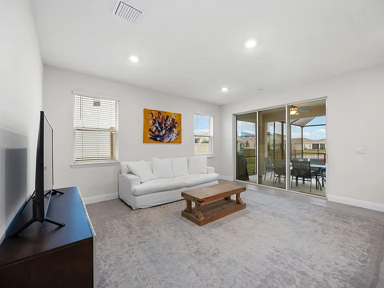 17564 Cantarina Cv — Photo 11