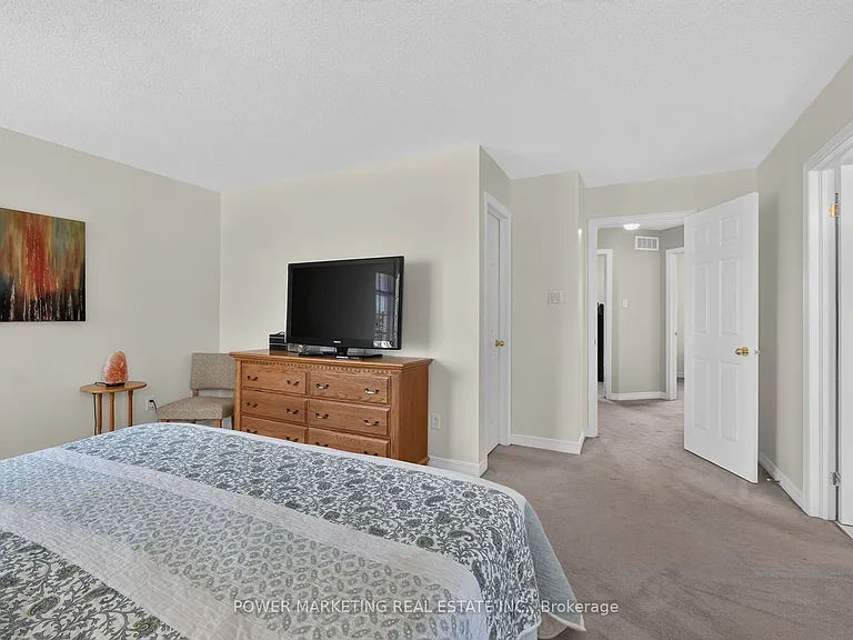 6886 Edgar Brault St — Photo 36