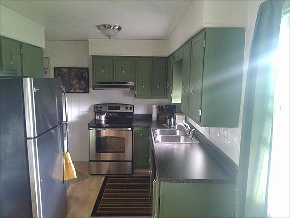 2nd image of 279 Partridge St