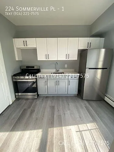 224 Sommerville Pl Photo 1