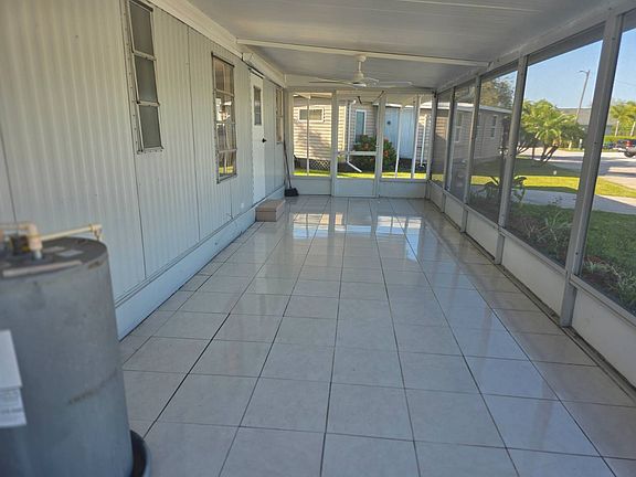3rd image of 2903 Azalea Run Ln