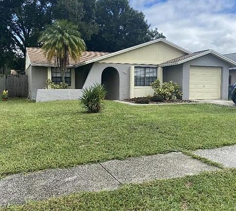 2nd image of 7011R Almendariz Way