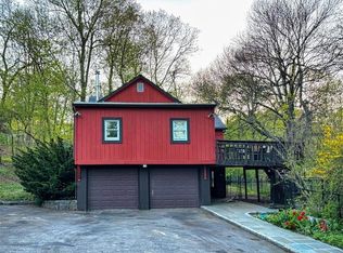 27 Oriole St, Lake Peekskill, NY 10537