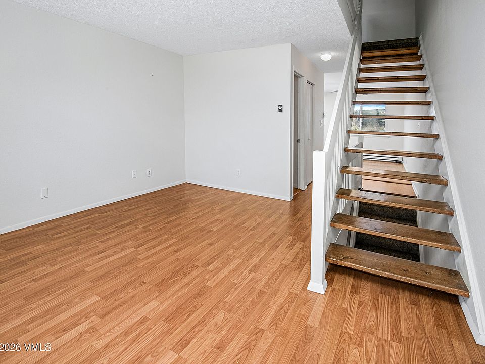 1st image of 85 Chambers Ave APT 5