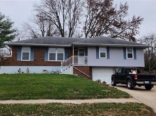 2015 N Lazy Branch Rd, Independence, MO 64058
