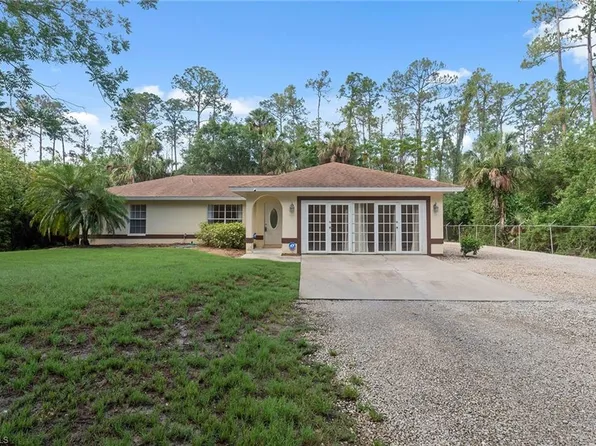3210 2nd AVE SE, NAPLES, FL 34117