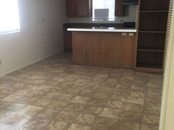 4th image of 4953 W Point Loma Blvd APT 3