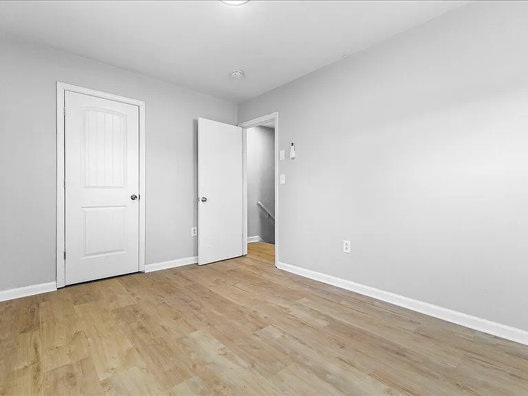 715 Bibb St NE — Photo 13