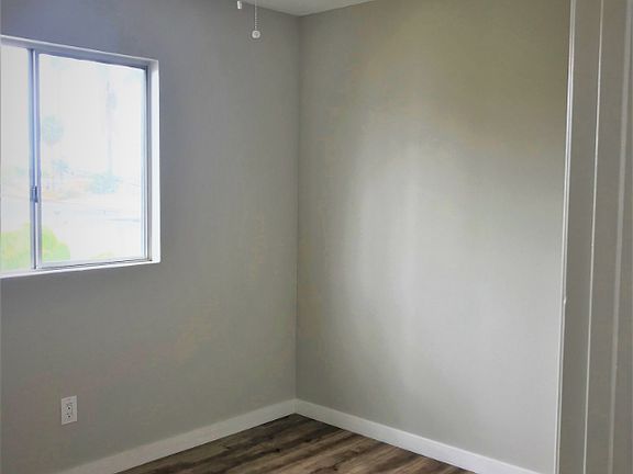 5th image of 4389 42nd St #A