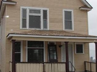 680 Lawson Ave E #1, Saint Paul, MN 55106