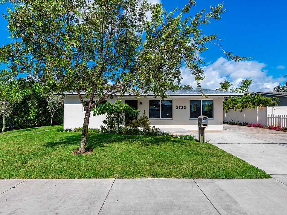 1st image of 2733 NE 6th Avenue