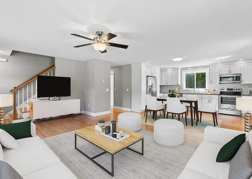102 Orchard Rd