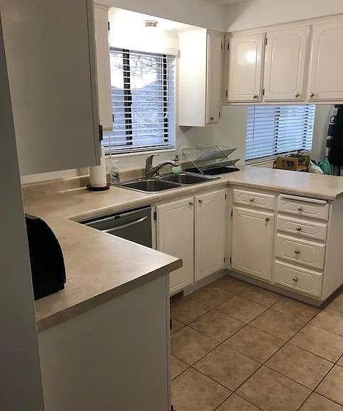 831 E 5750 S — Photo 9
