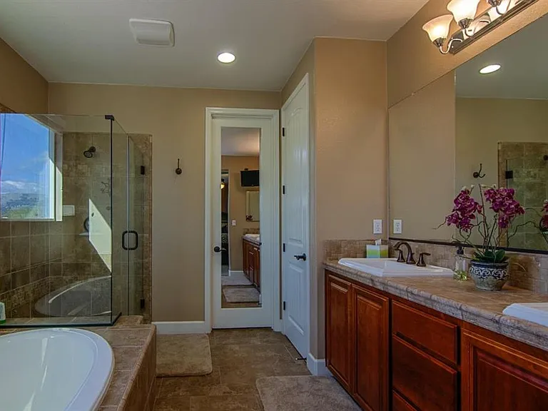 550 Bel Air Way — Photo 10