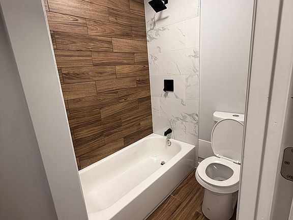 4th image of 32 North Ave #3A