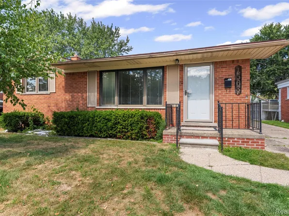 1563 Beaupre Ave, Madison Heights, MI 48071