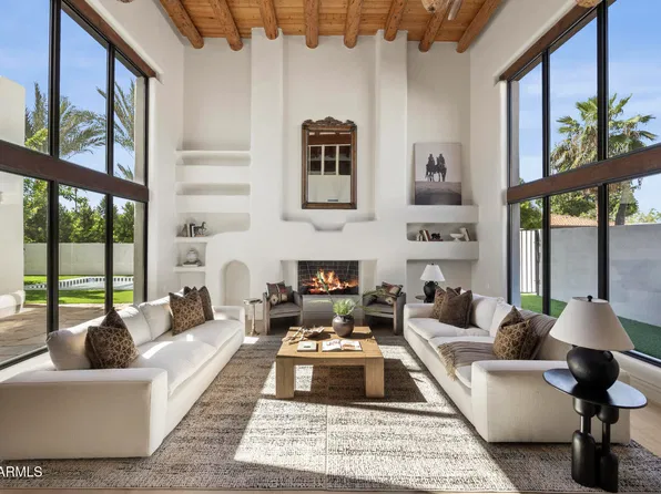 8269 E DEL CADENA Drive, Scottsdale, AZ 85258