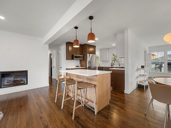 5th image of 2809 Townview Ave