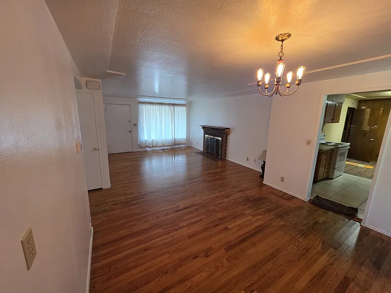 108 NE 143rd Ave — Photo 3