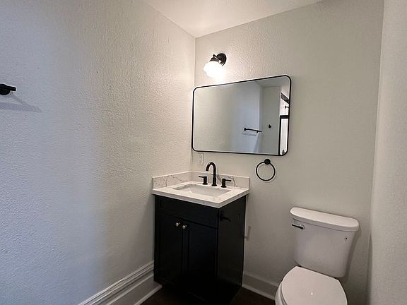5th image of 509 Park Blvd #205