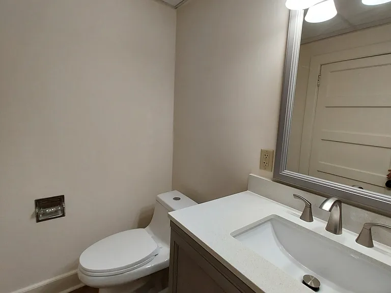 307 Stewart Ave #1 — Photo 9