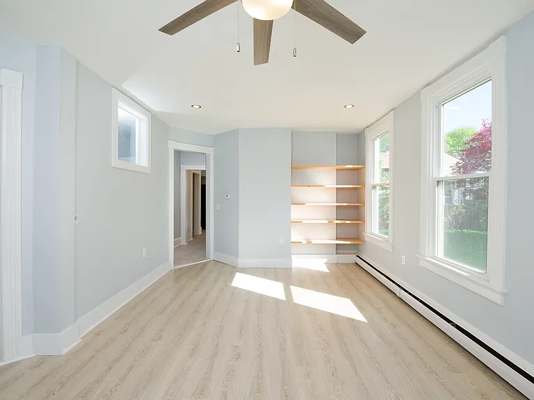 47 Washington Ave #1E — Photo 7