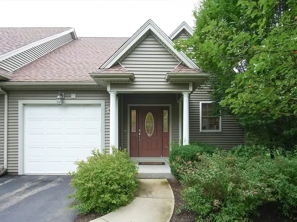 315 Old River Road 41, Lincoln, RI 02838