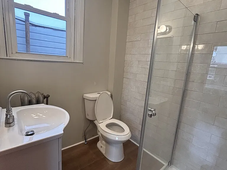 1200 W King St #2 — Photo 4