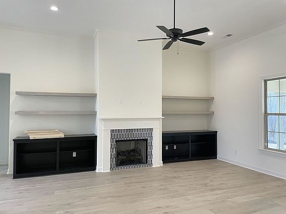 3rd image of 5118 Lawrenceburg Ln Lot 42