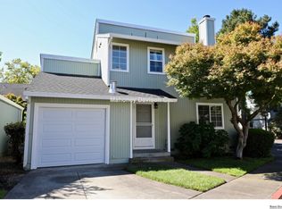 5 Ryan Ln, Cotati, CA 94931