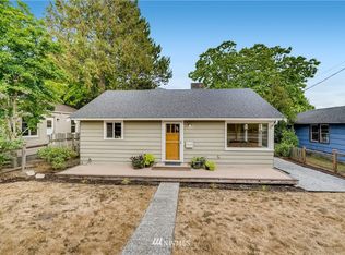 8636 13th Ave SW, Seattle, WA 98106