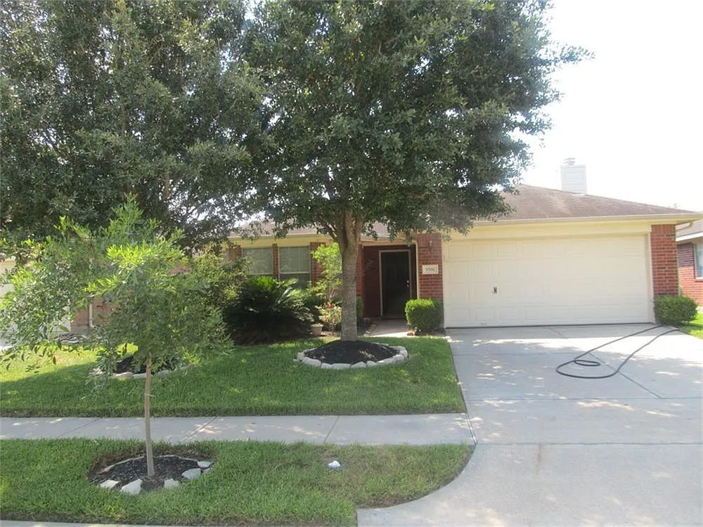 3 bed, 1484 sqft, $1,850 — Photo 4