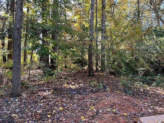 4th image of 128 Shadowlawn Dr