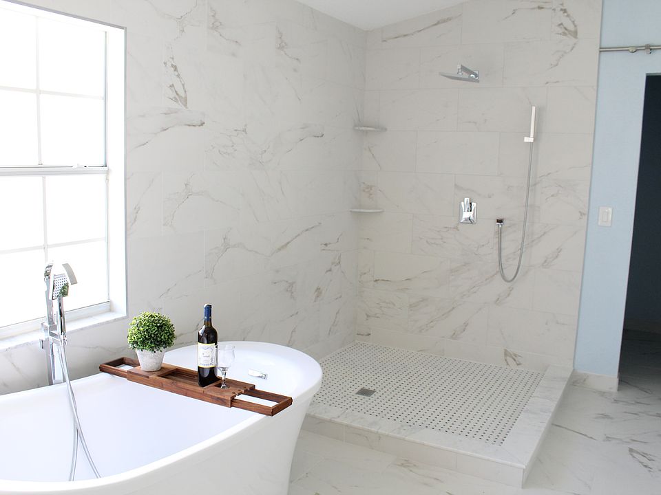 1st image of 581 Serenity Pl