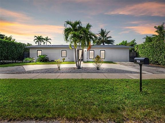3rd image of 7434 SW 127th Ct #7434