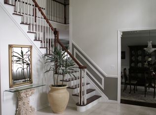 1 Red Oak Ln, Randolph, NJ 07869