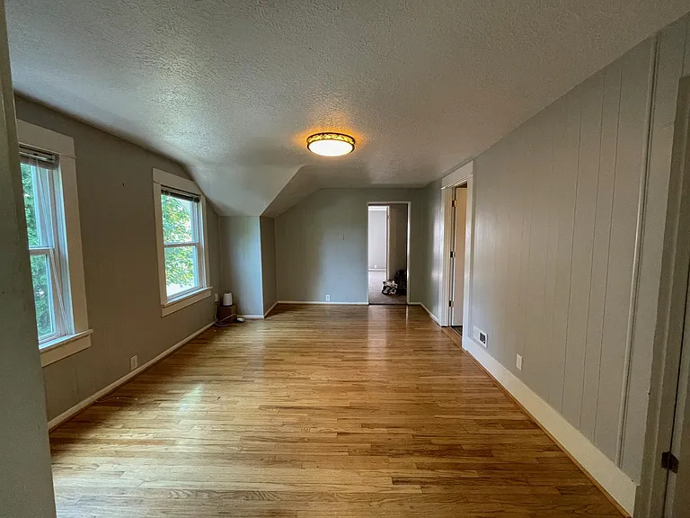 3590 SE Harrison St — Photo 8