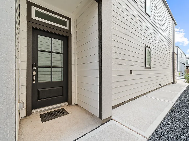 3115 Skyrock Dr — Photo 4