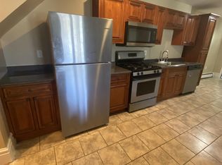 93 Glen St #1, Somerville, MA 02145