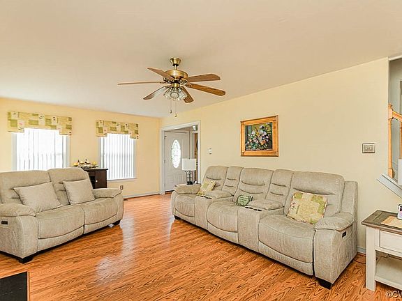 4th image of 7446 Zorbas Ln