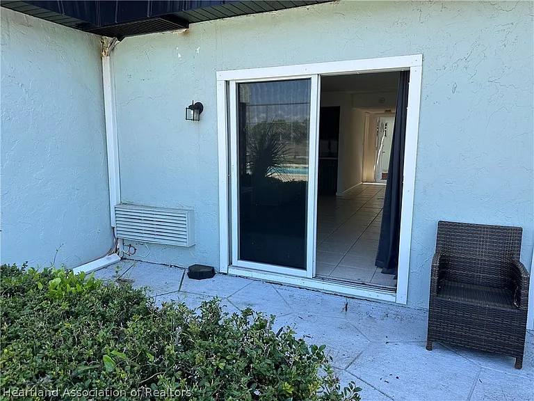102 Golf Villas Ct NW — Photo 7