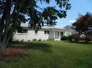 330 Gainsborough Rd, Virginia Beach, VA 23462