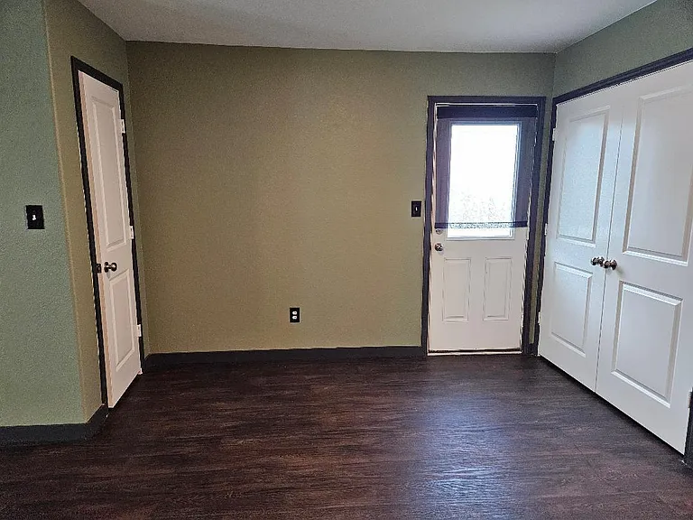 17721 Somerville Ct — Photo 6