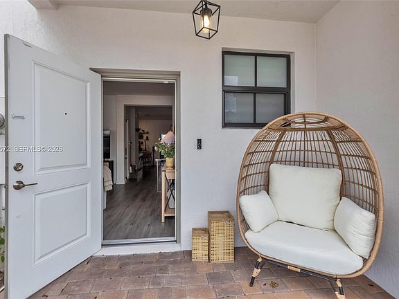 5th image of 12982 SW 232nd Ln
