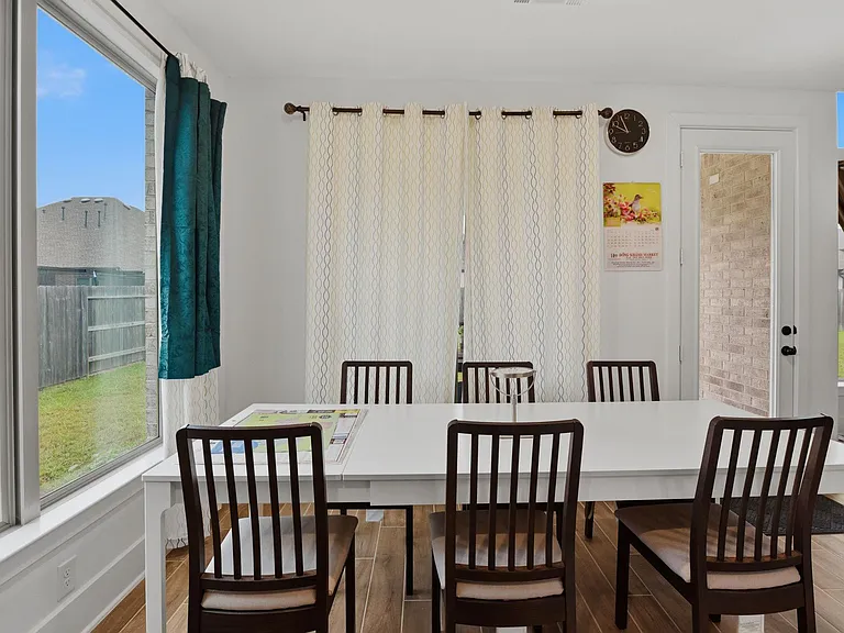 6518 Poplar Meadow Ln — Photo 13