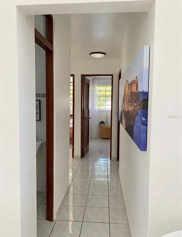 2 bed, 2.0 bath, 1800 sqft, $2,100 — Photo 4
