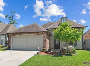 5535 Hidden Ridge Ln, Baton Rouge, LA 70816