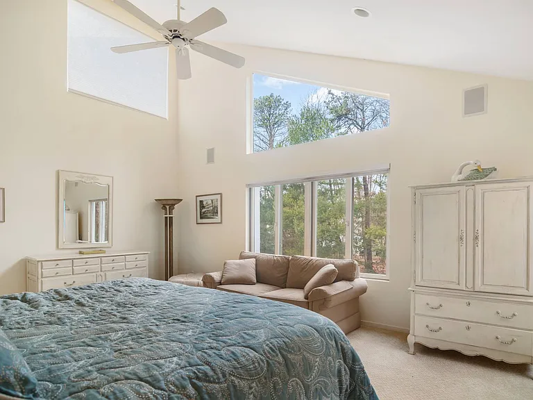 14 Indian Pipe Dr — Photo 18